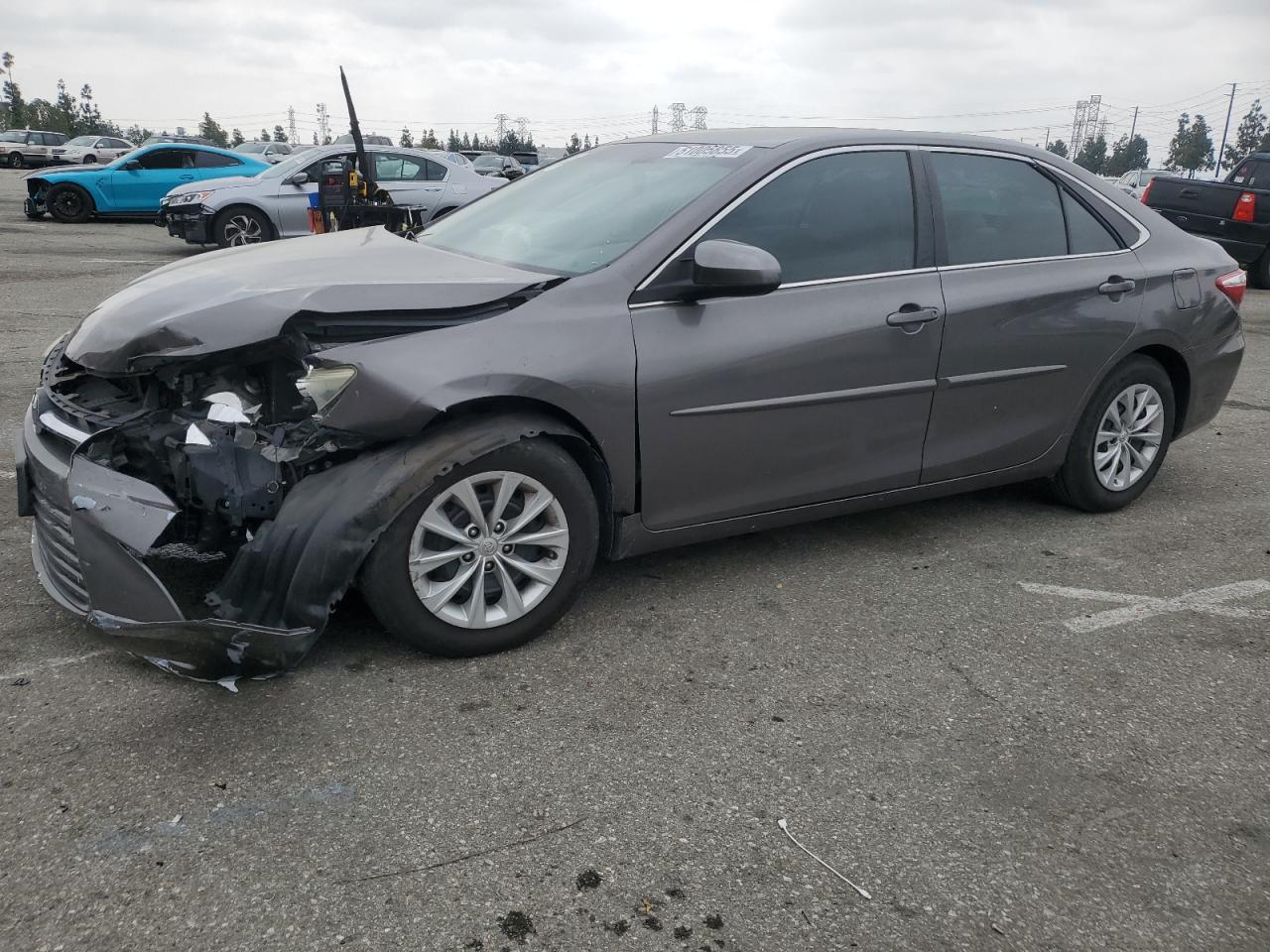 TOYOTA CAMRY LE 2016