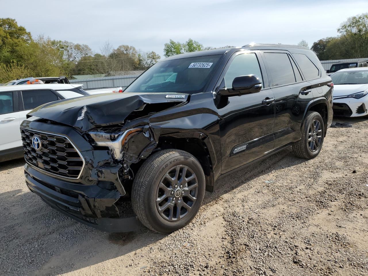 TOYOTA SEQUOIA SR 2023