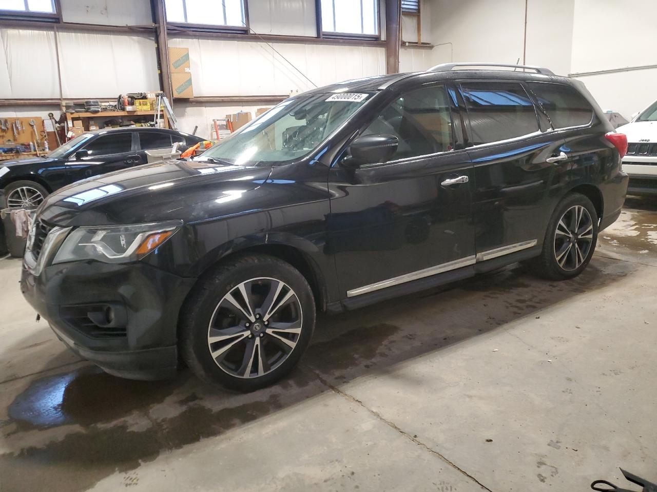 NISSAN PATHFINDER 2018