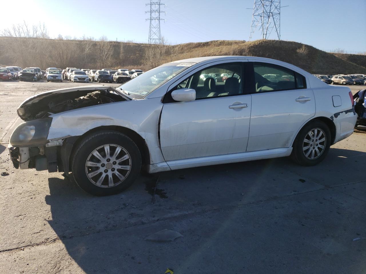 MITSUBISHI GALANT FE 2010