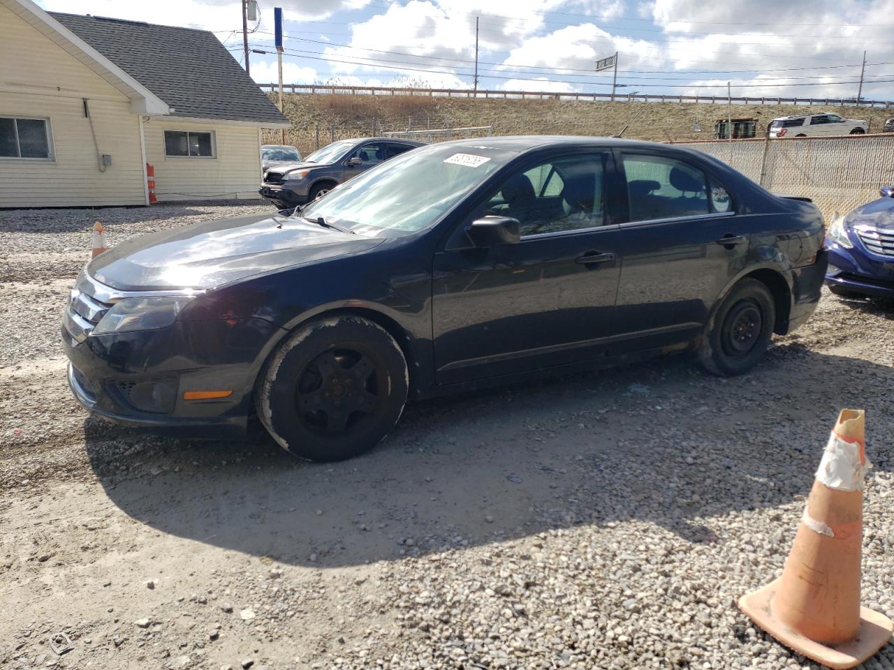 FORD FUSION SE 2011