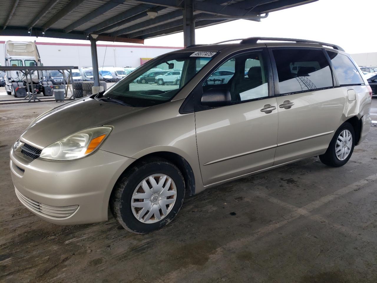 TOYOTA SIENNA CE 2004