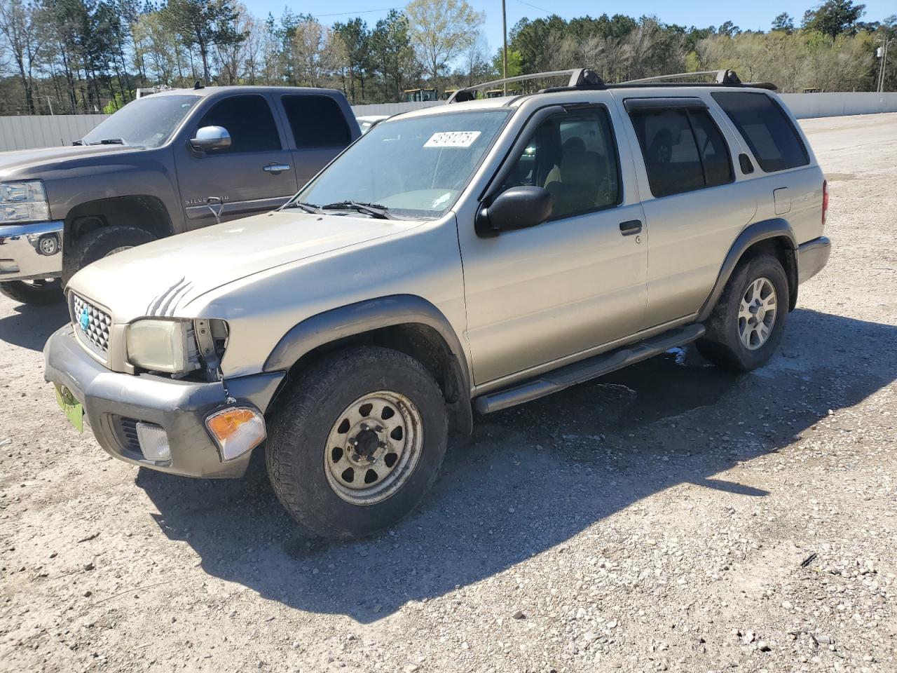 NISSAN PATHFINDER 2000