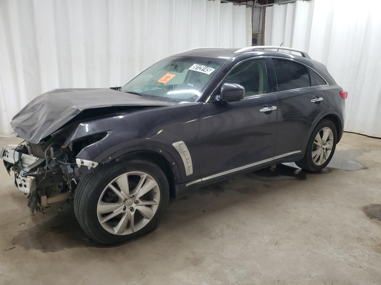 INFINITI FX35 2012