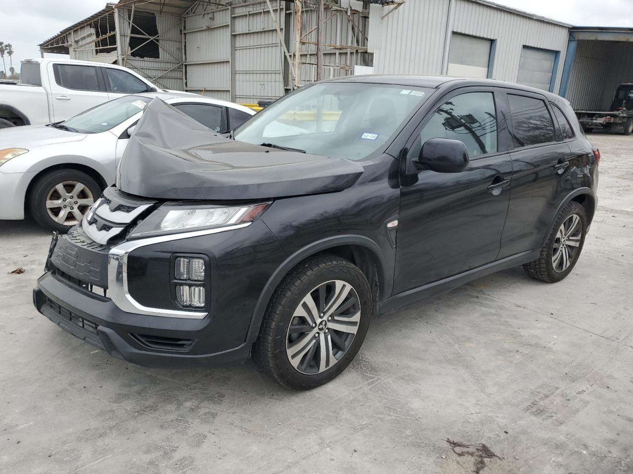 MITSUBISHI OUTLANDER 2020