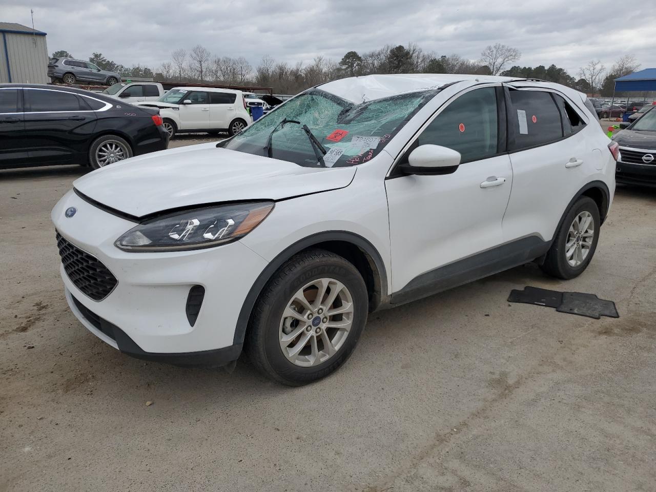FORD ESCAPE SE 2020