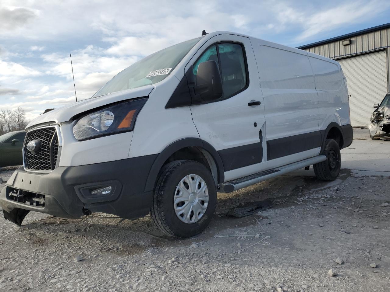 FORD TRANSIT T- 2024