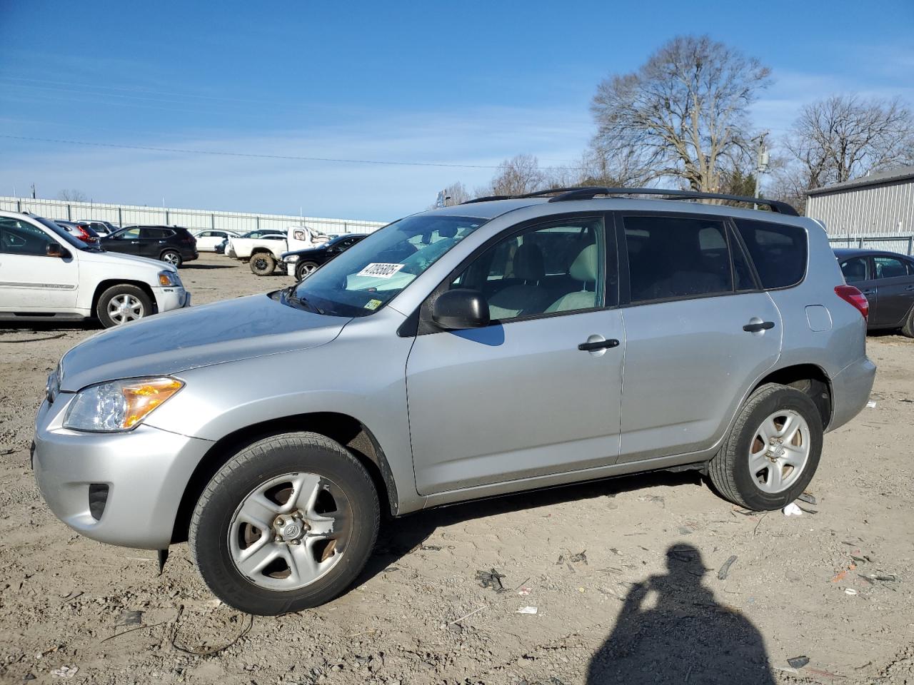 TOYOTA RAV4 2010
