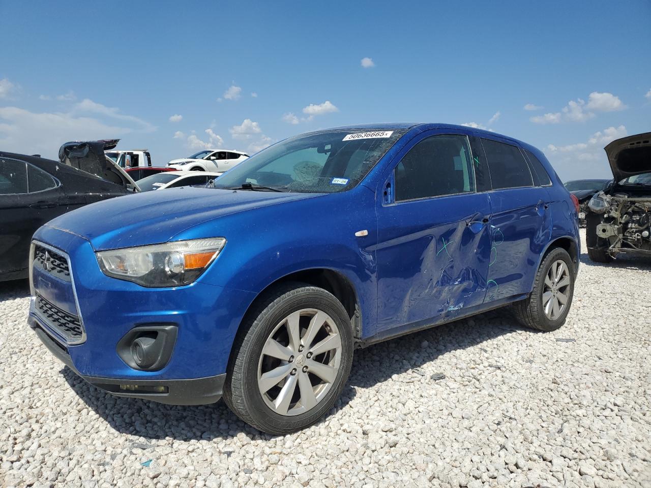 MITSUBISHI OUTLANDER 2015