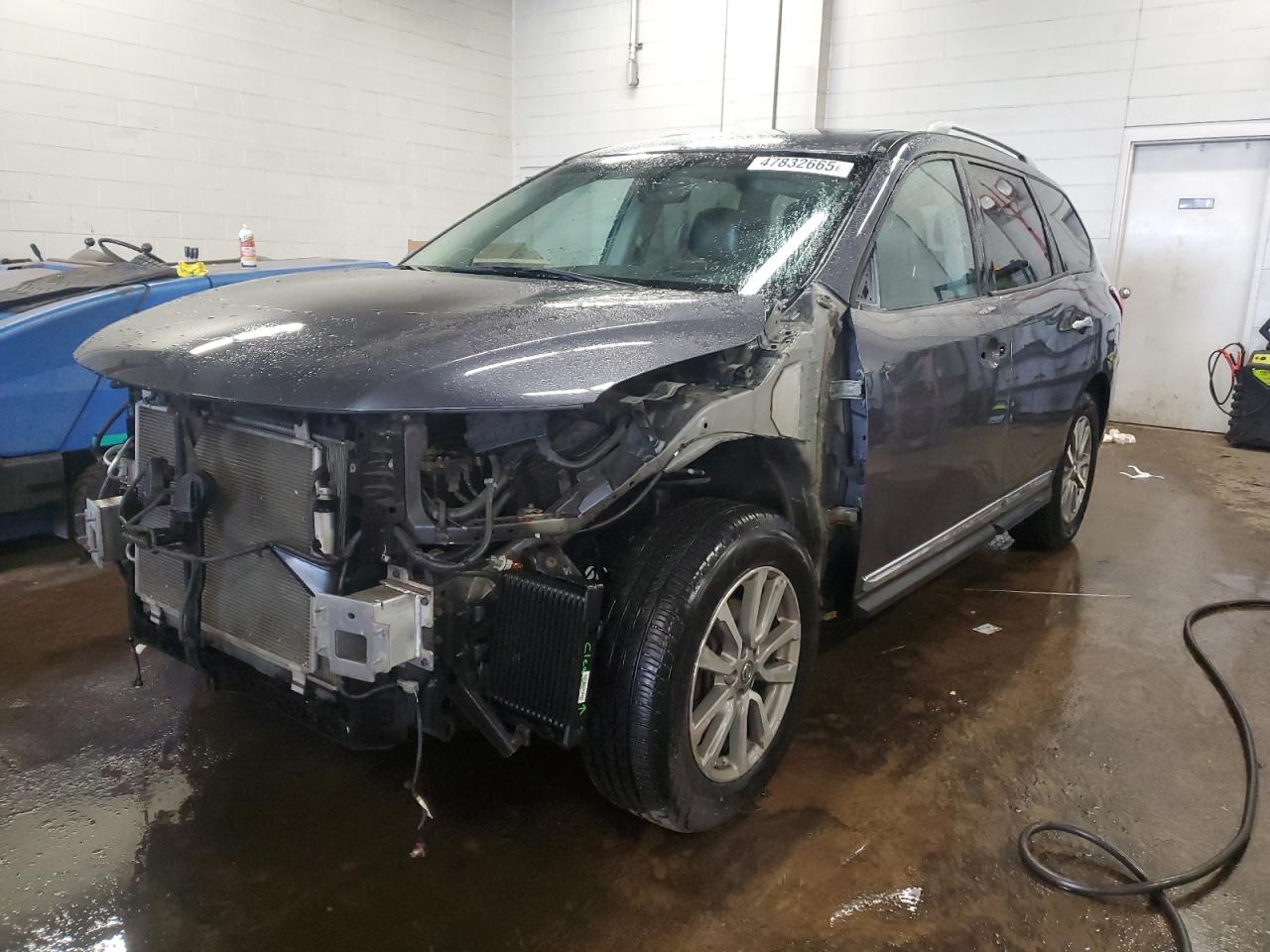 NISSAN PATHFINDER 2013
