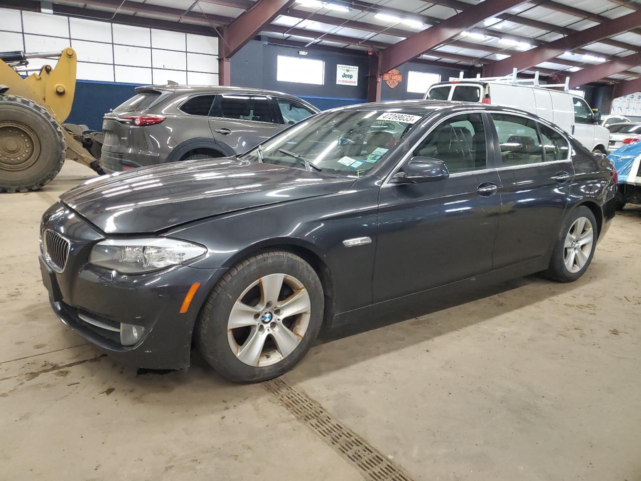 BMW 528 XI 2013