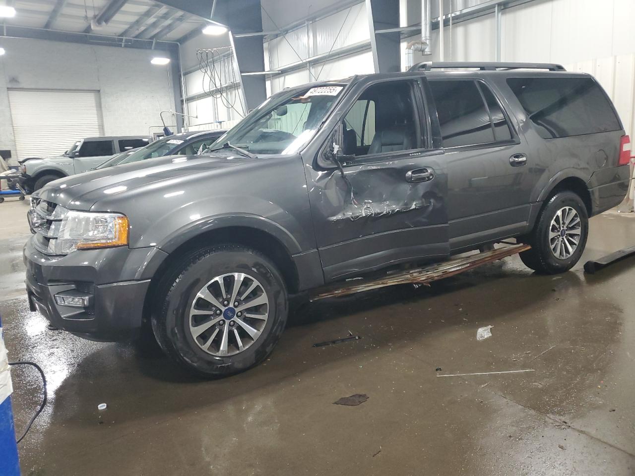 FORD EXPEDITION 2017