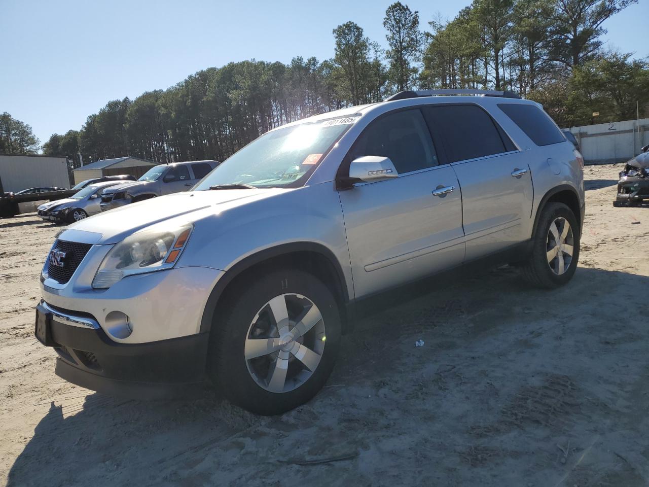 GMC ACADIA SLT 2011
