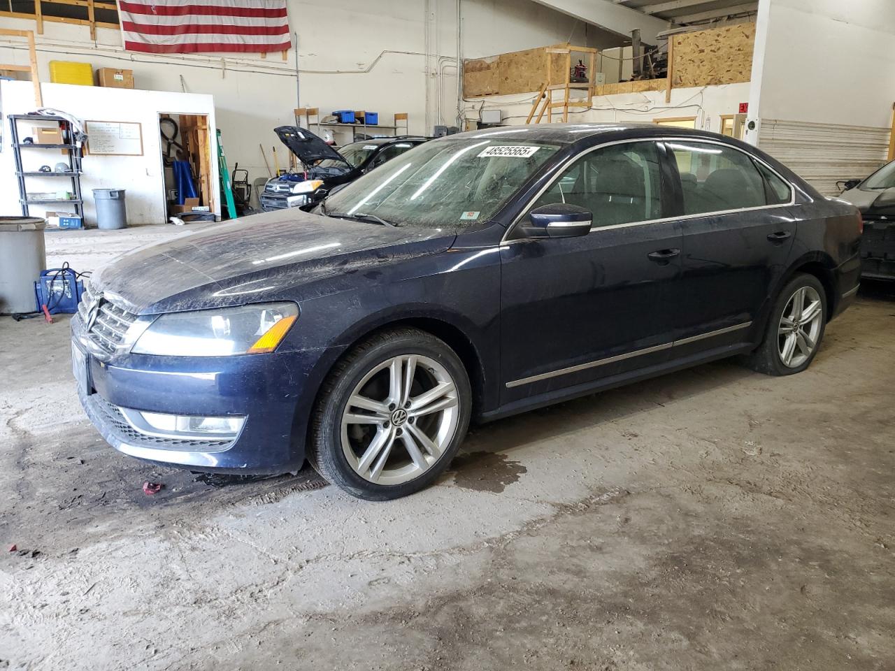 VOLKSWAGEN PASSAT SEL 2013