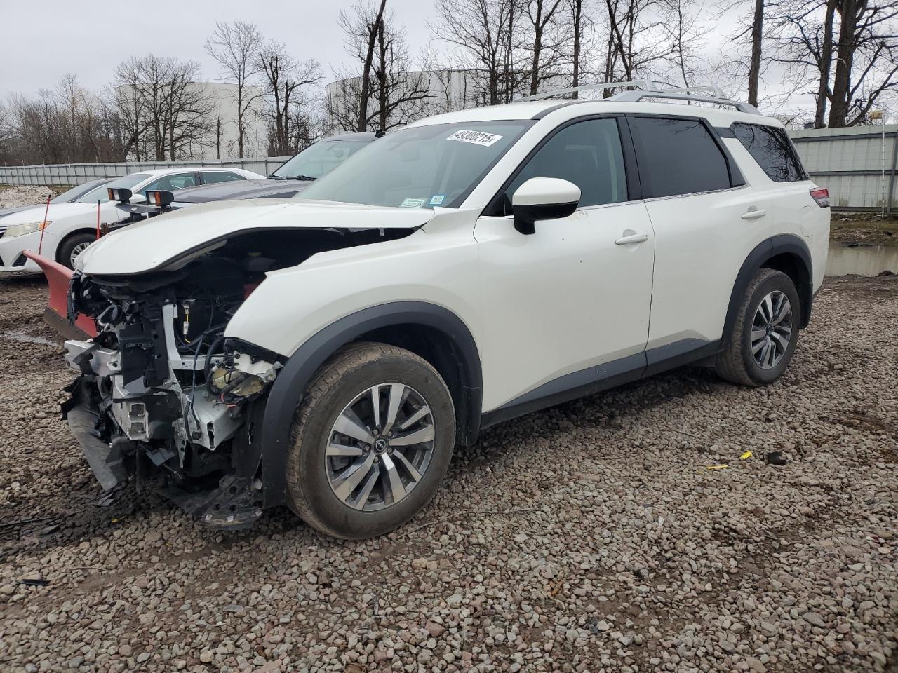 NISSAN PATHFINDER 2024