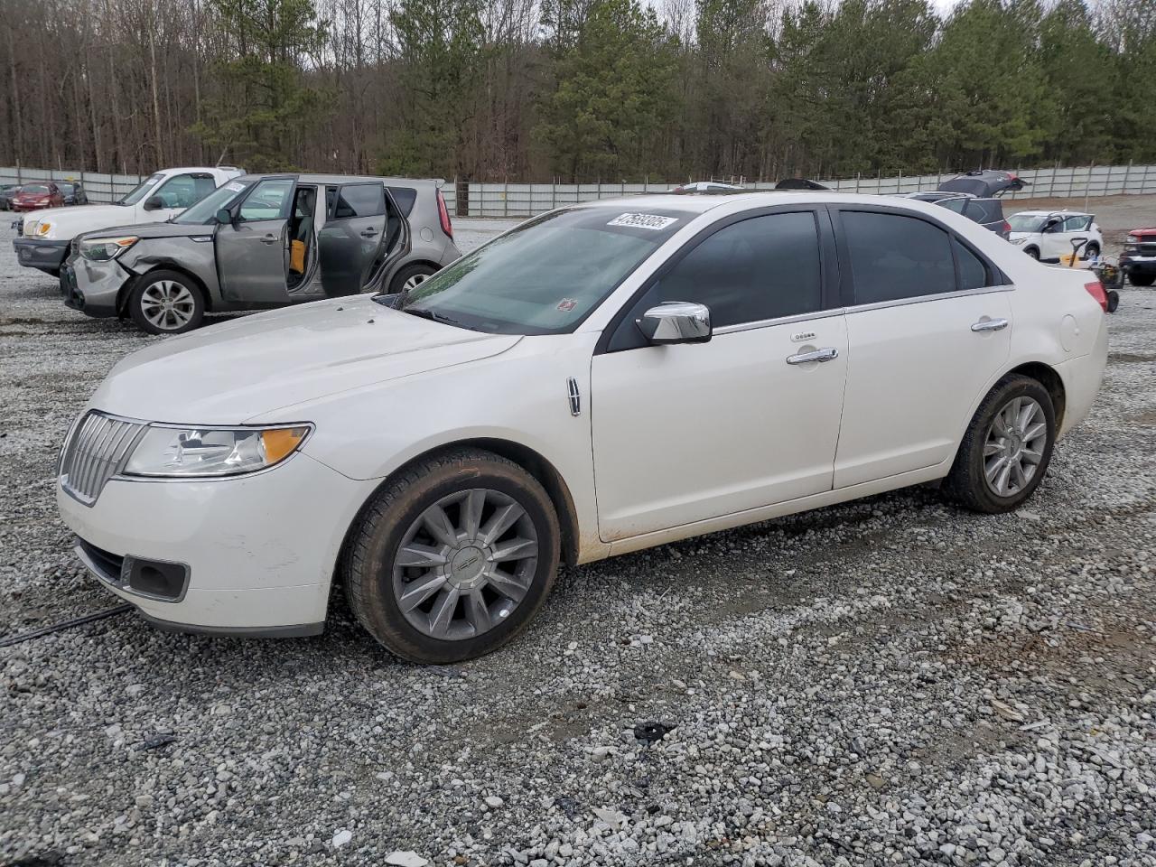 LINCOLN MKZ 2012