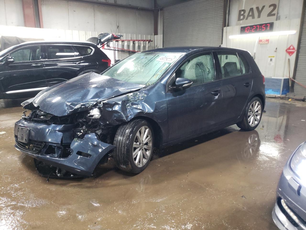 VOLKSWAGEN GOLF 2014