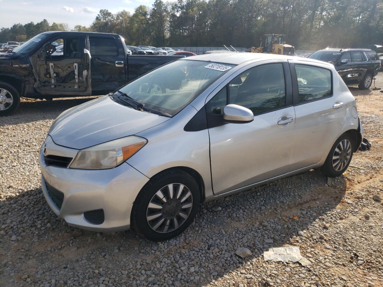 TOYOTA YARIS 2013
