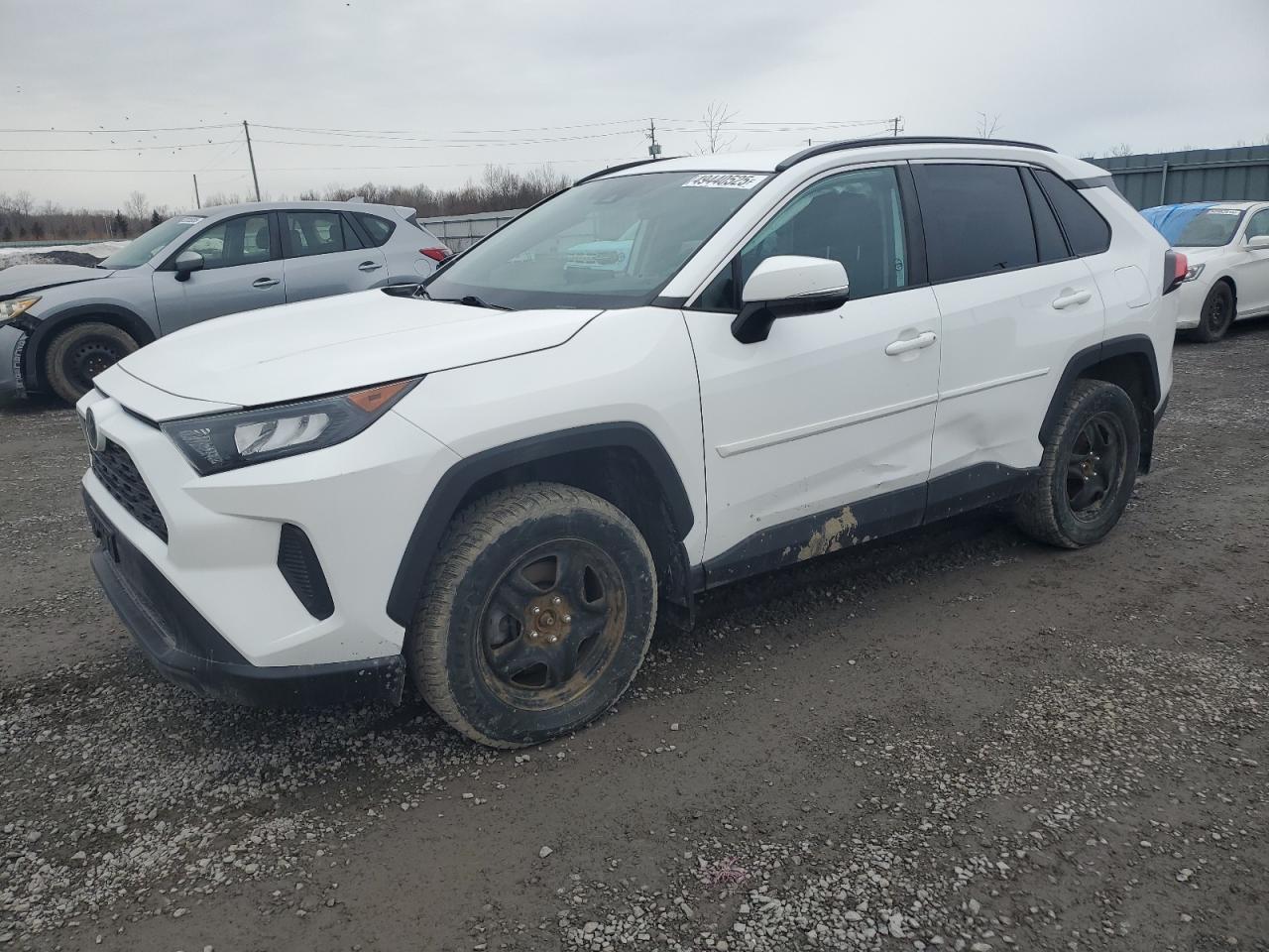 TOYOTA RAV4 LE 2021