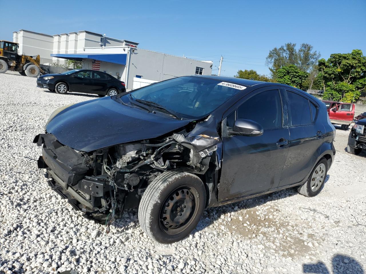 TOYOTA PRIUS C 2013