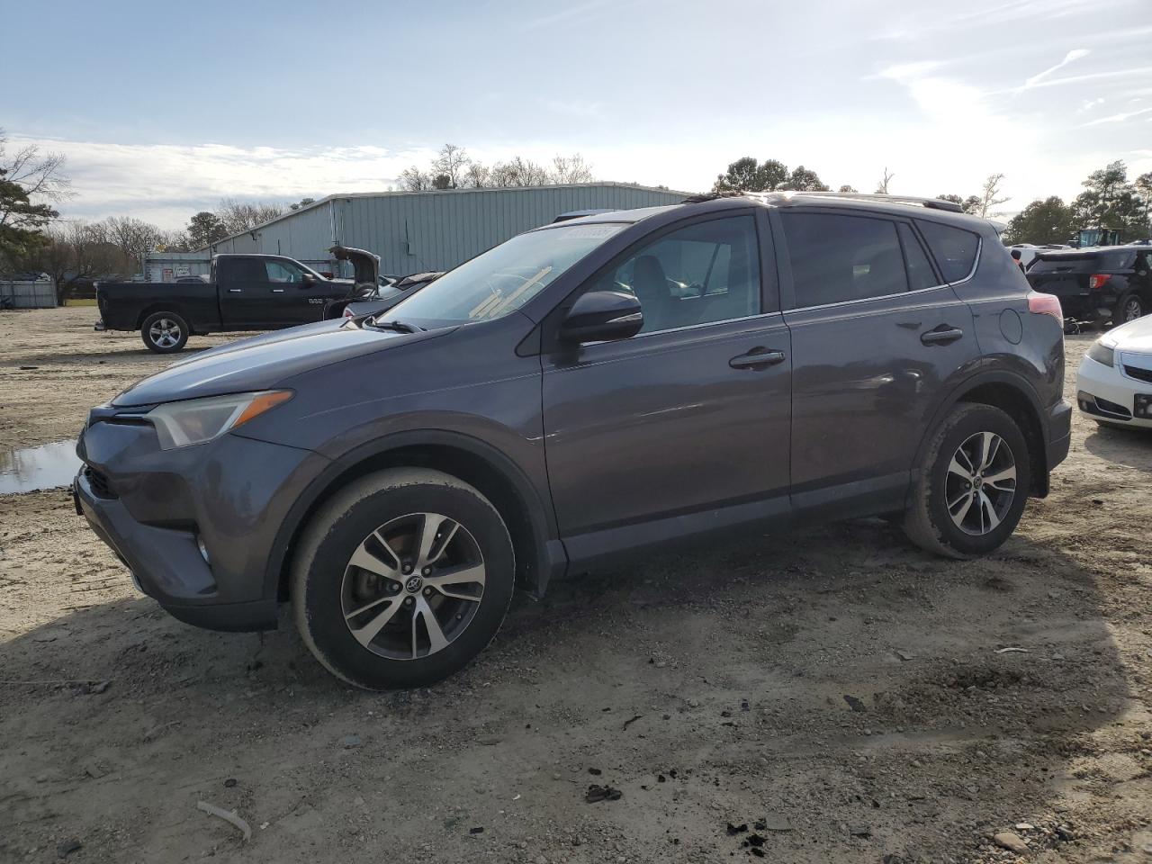 TOYOTA RAV4 XLE 2016