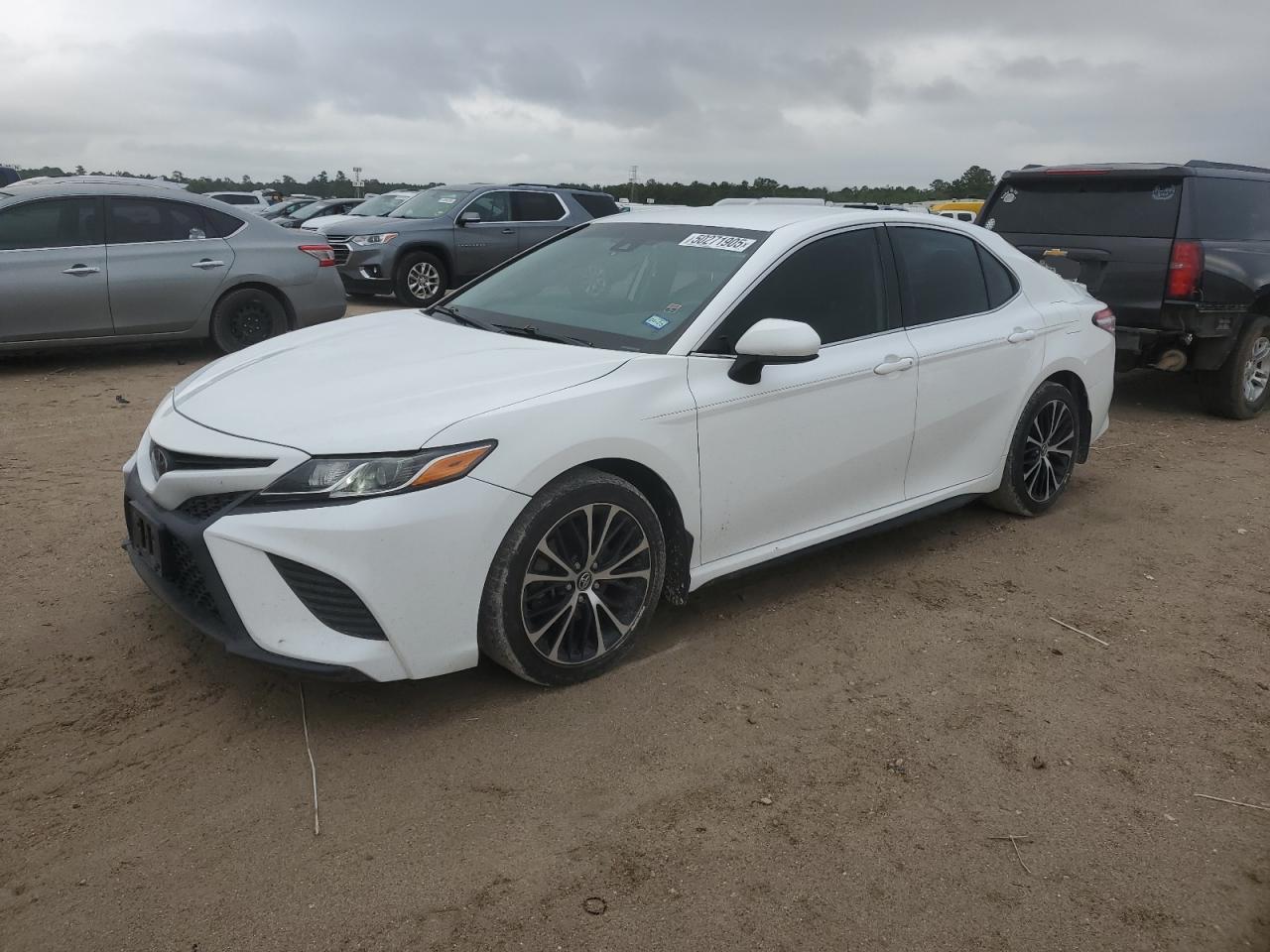TOYOTA CAMRY SE 2020