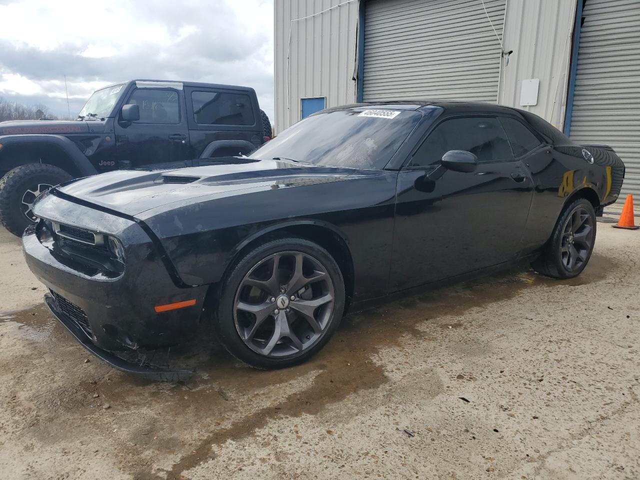 DODGE CHALLENGER 2016