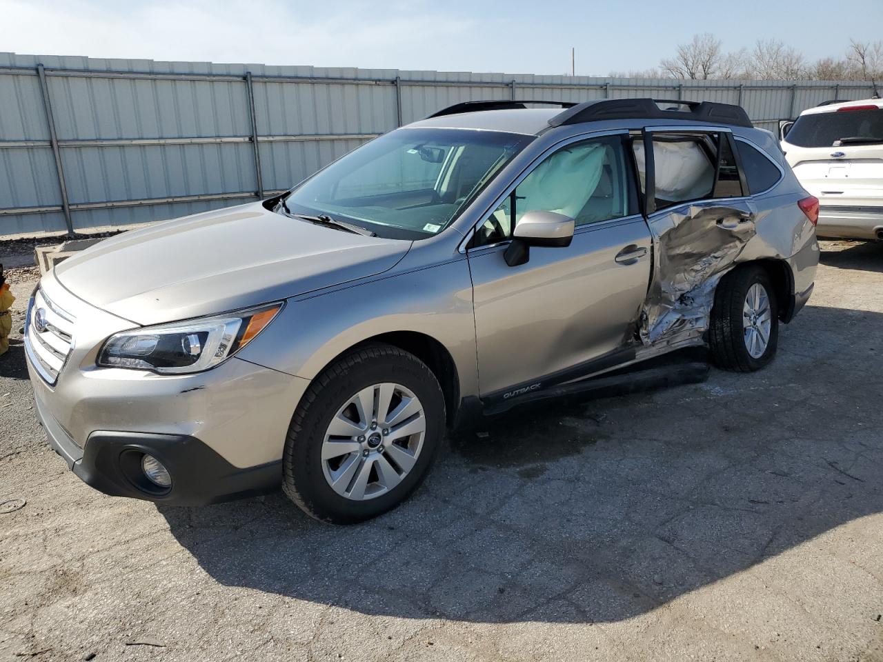 SUBARU OUTBACK 2. 2017