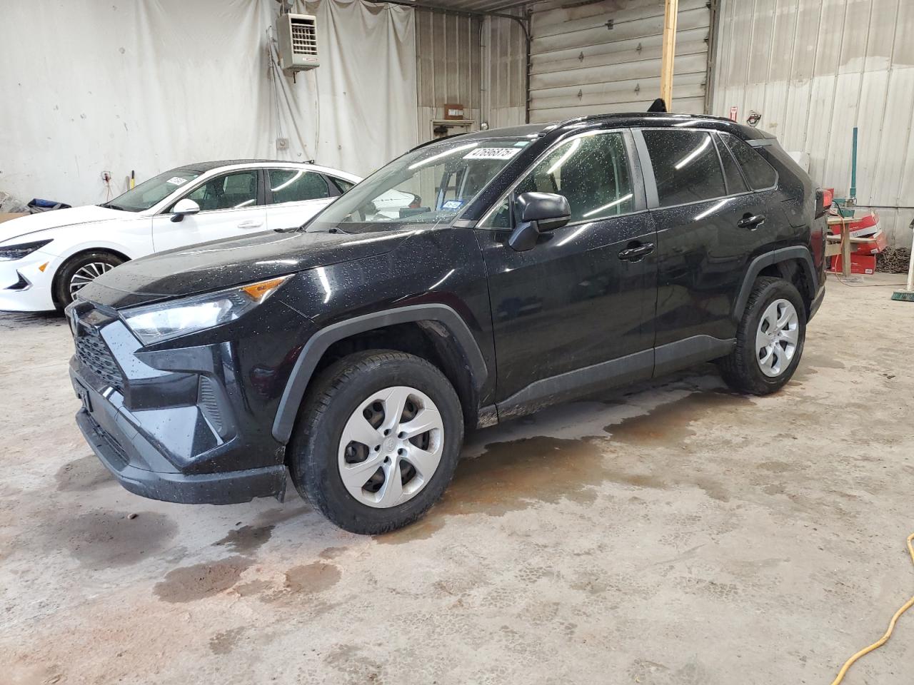 TOYOTA RAV4 LE 2019