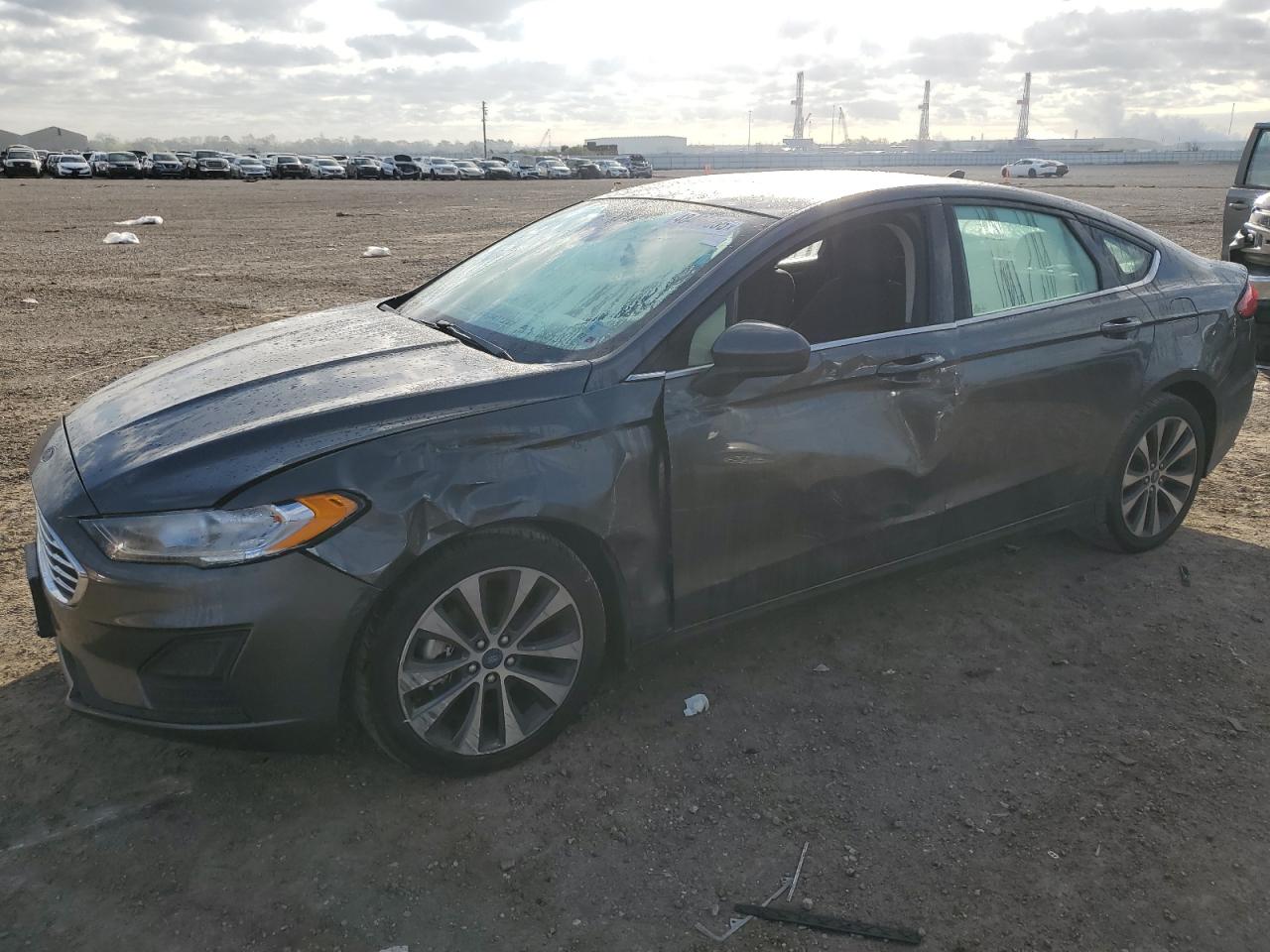 FORD FUSION SE 2019