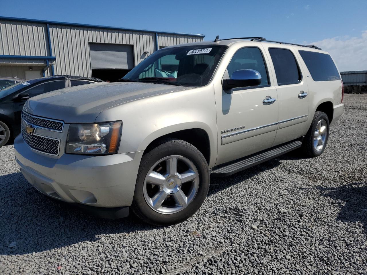 CHEVROLET SUBURBAN K 2014