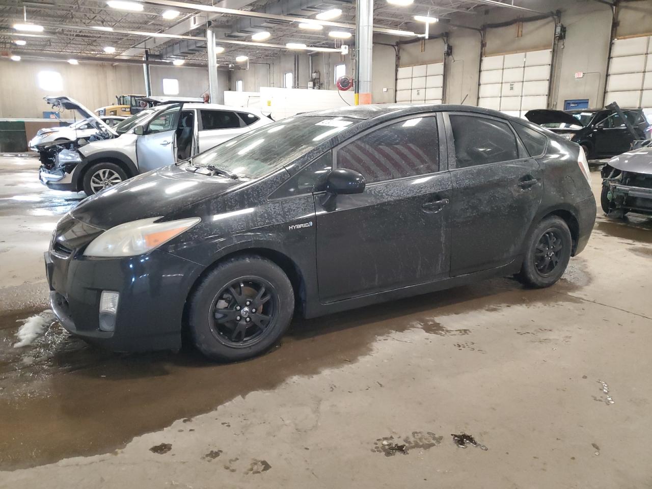 TOYOTA PRIUS 2010