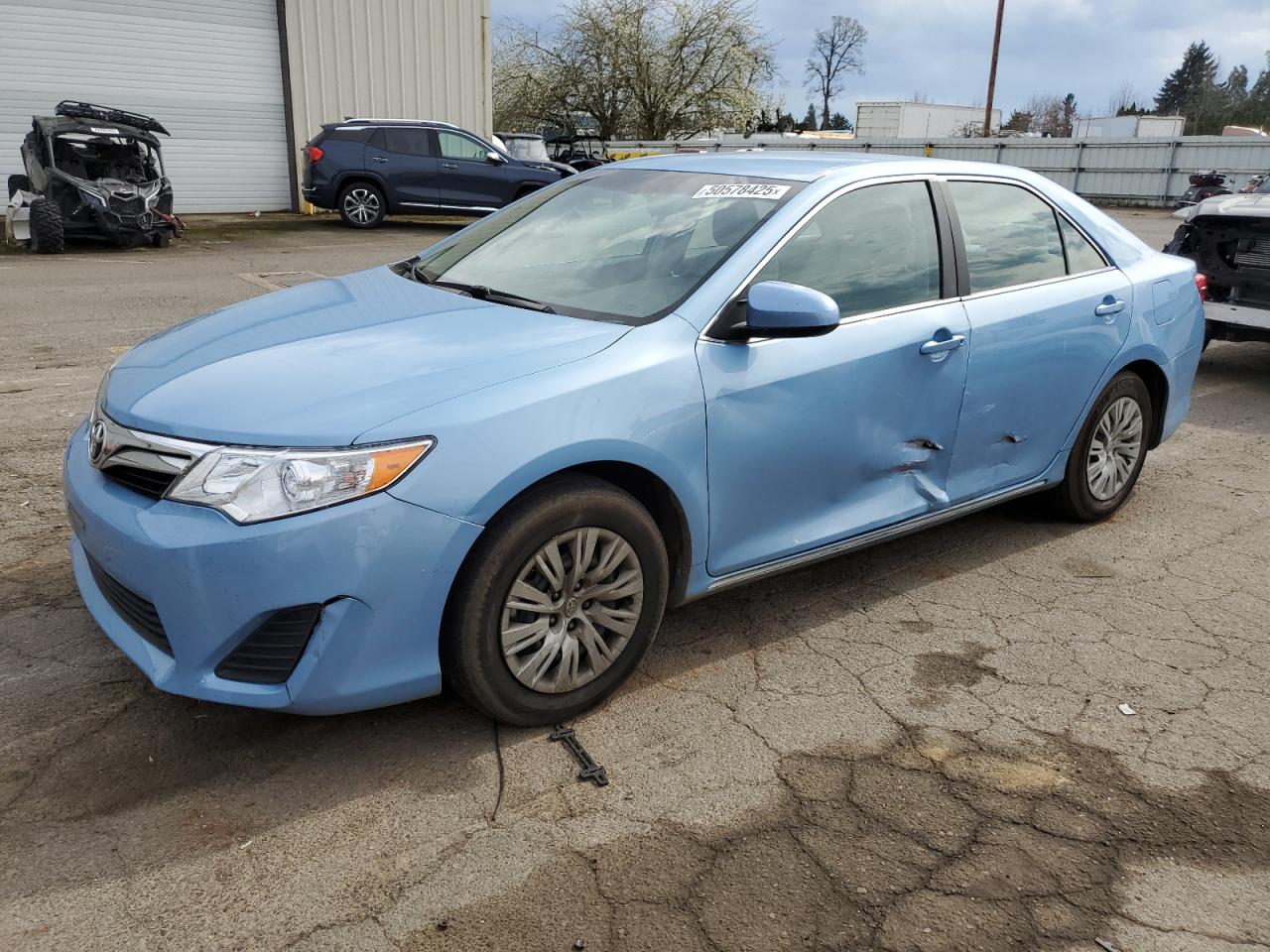 TOYOTA CAMRY L 2013