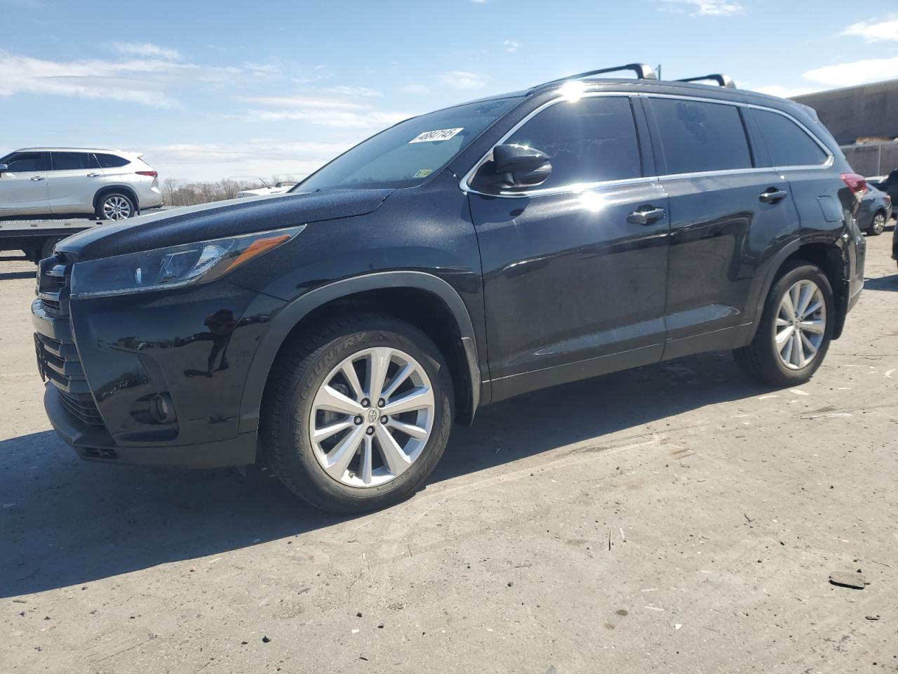 TOYOTA HIGHLANDER 2019