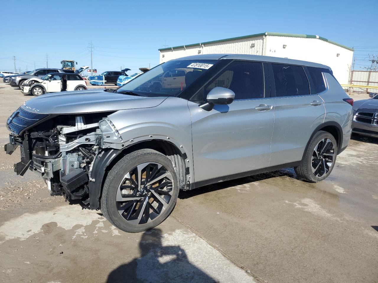 MITSUBISHI OUTLANDER 2022