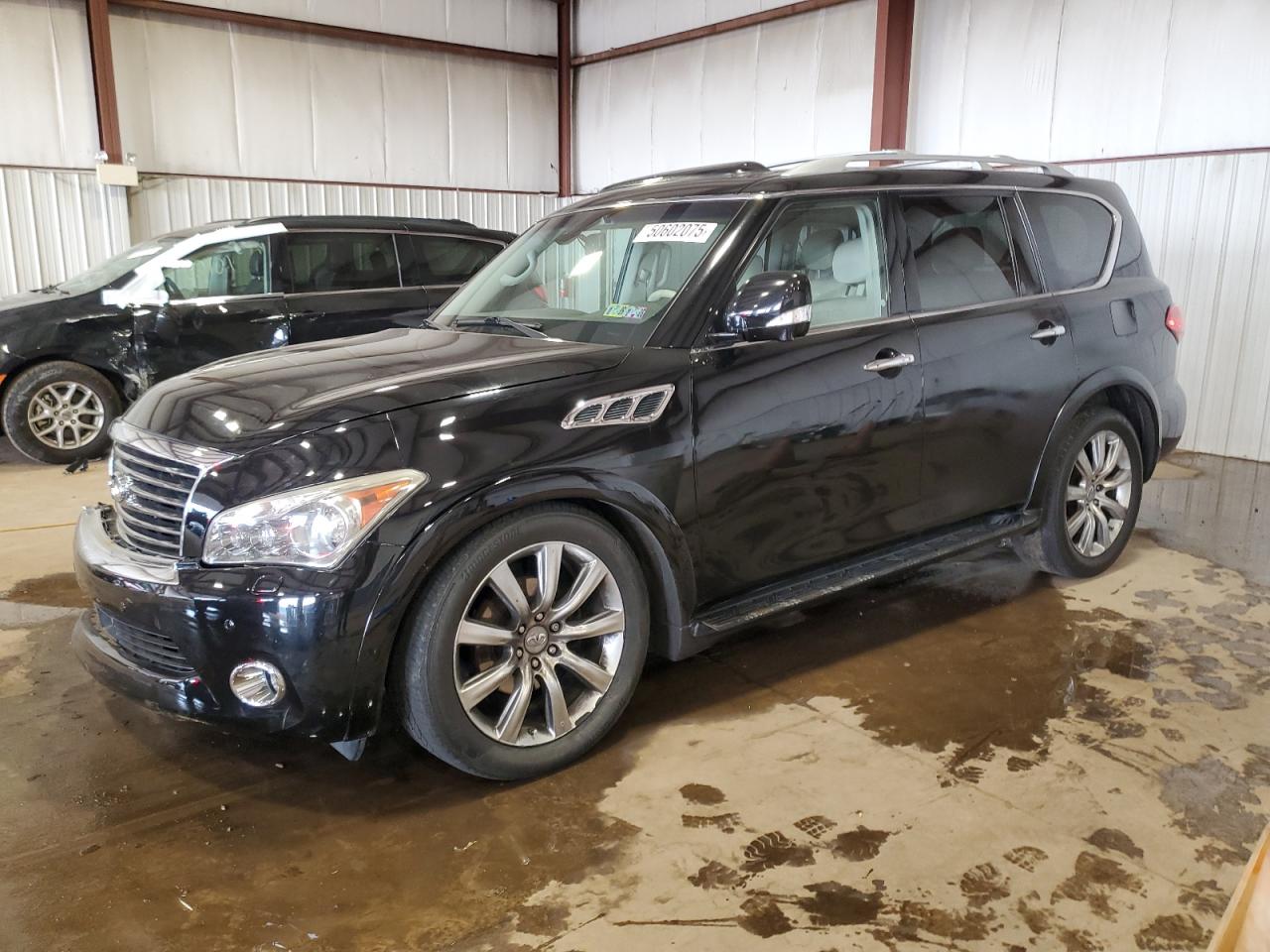 INFINITI QX56 2013