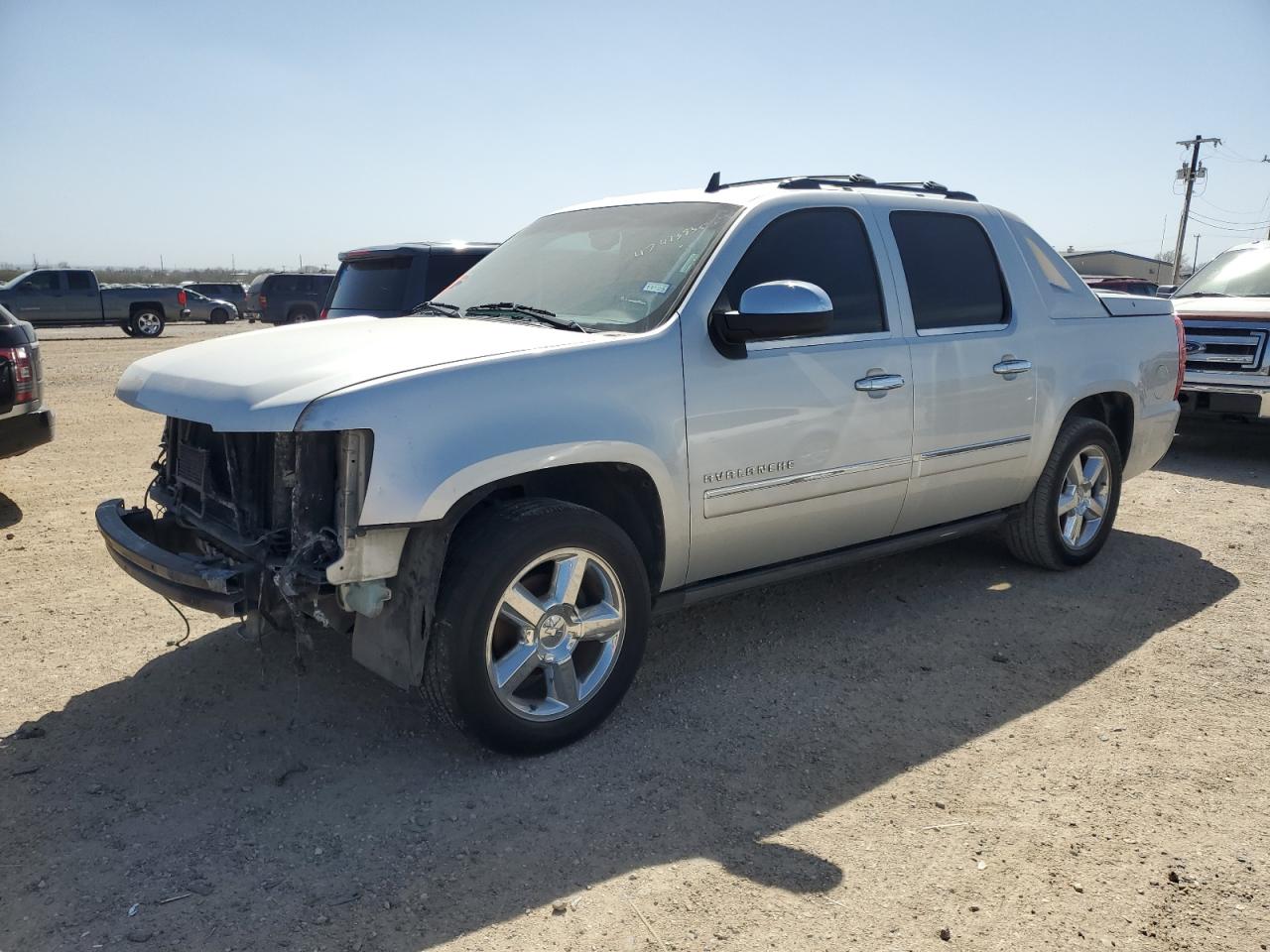 CHEVROLET AVALANCHE 2013