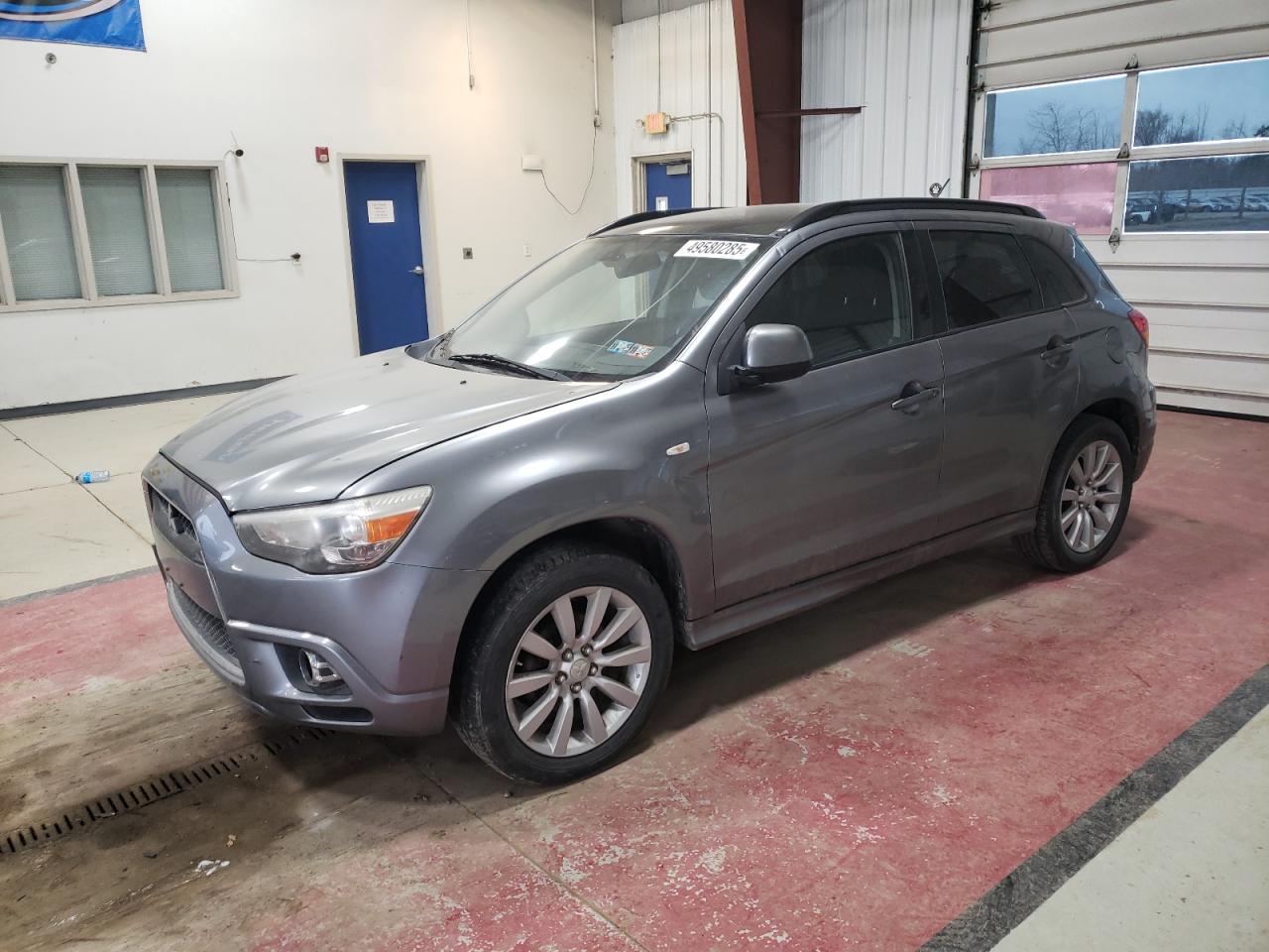 MITSUBISHI OUTLANDER 2011