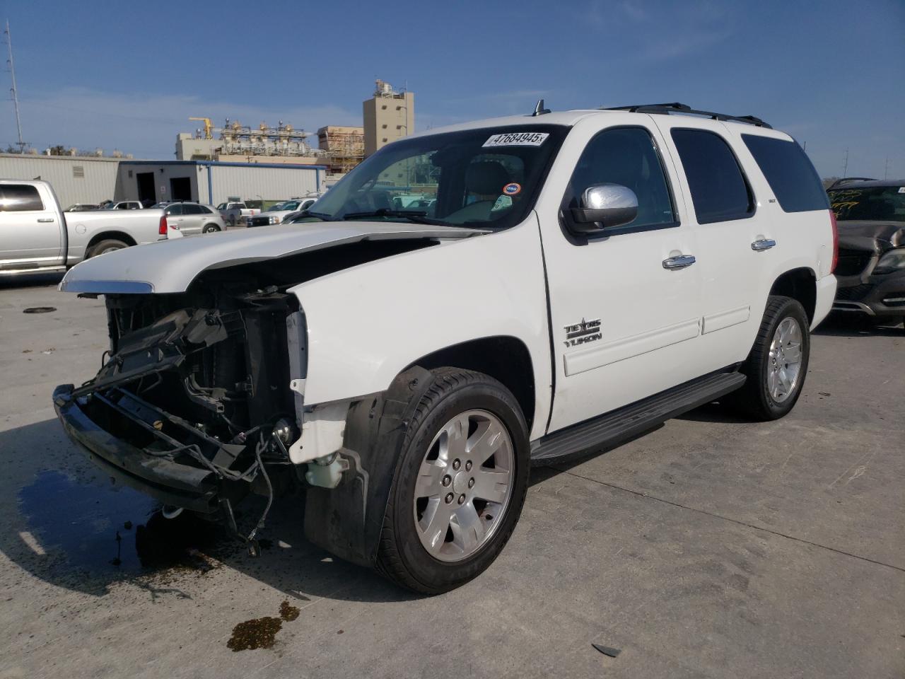 GMC YUKON SLT 2013