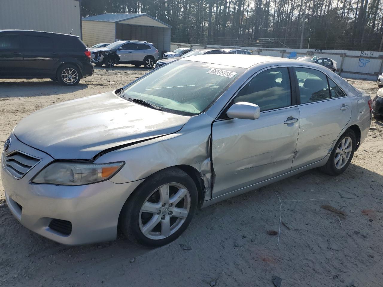 TOYOTA CAMRY BASE 2011