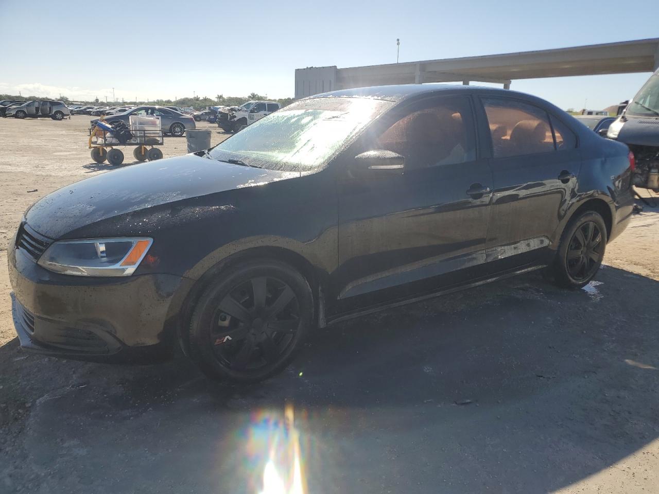 VOLKSWAGEN JETTA SE 2012