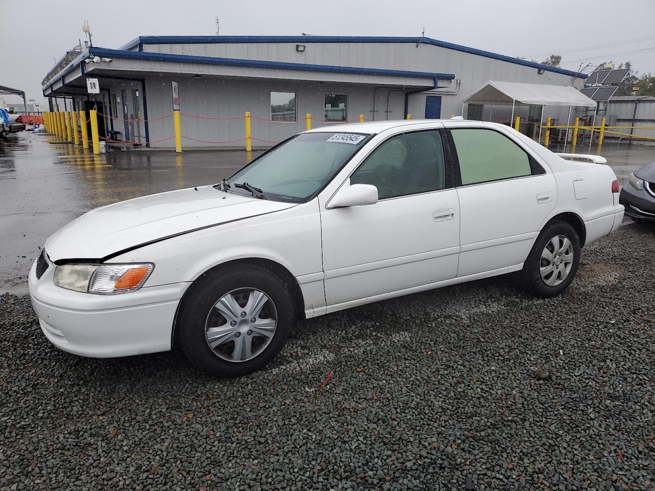 TOYOTA CAMRY CE 2001