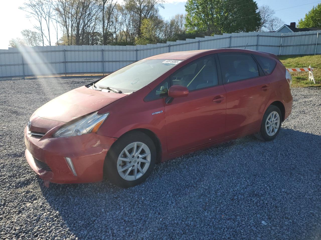 TOYOTA PRIUS V 2014