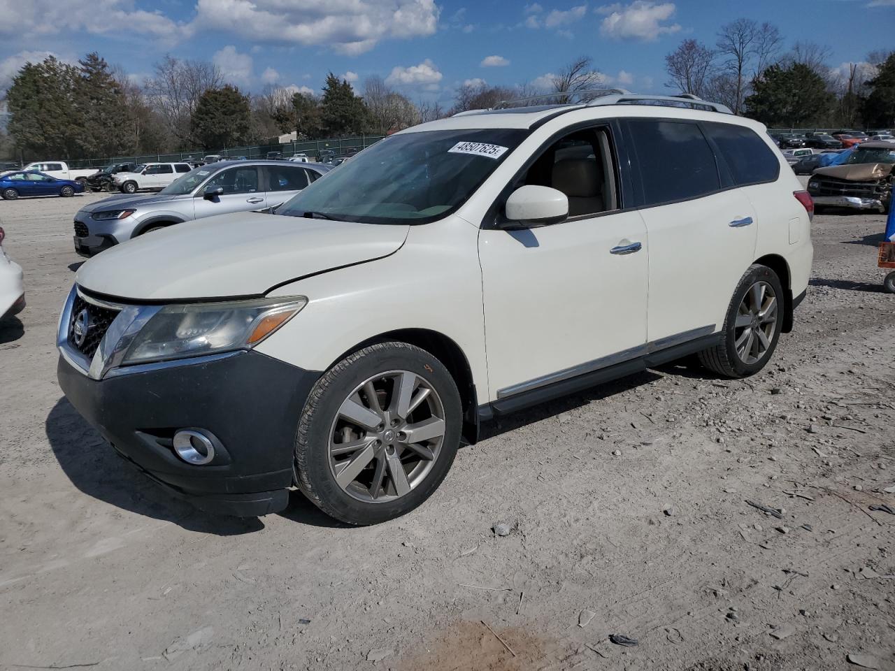 NISSAN PATHFINDER 2015