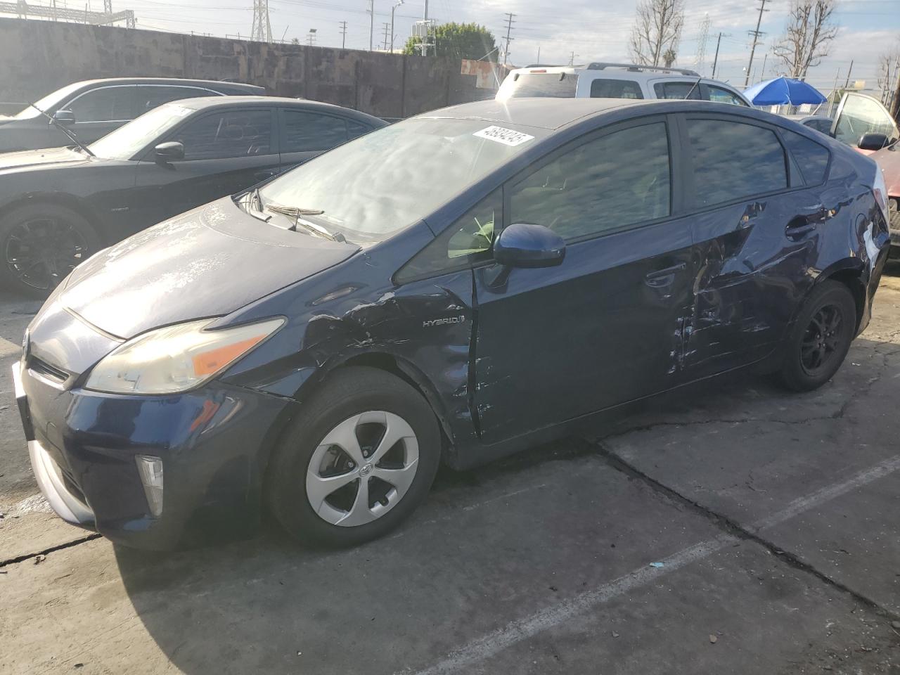 TOYOTA PRIUS 2015
