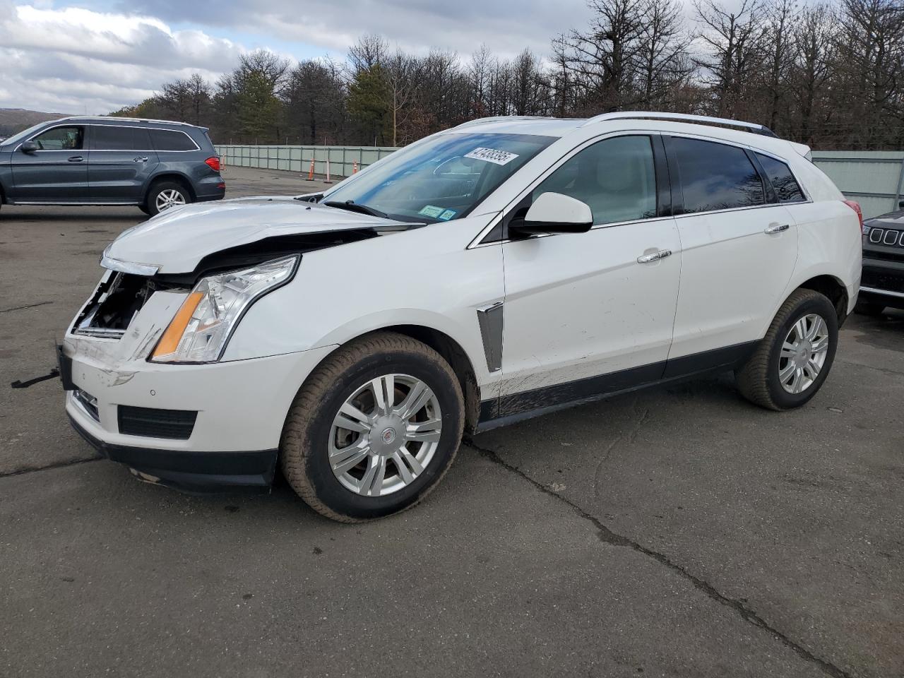 CADILLAC SRX LUXURY 2015