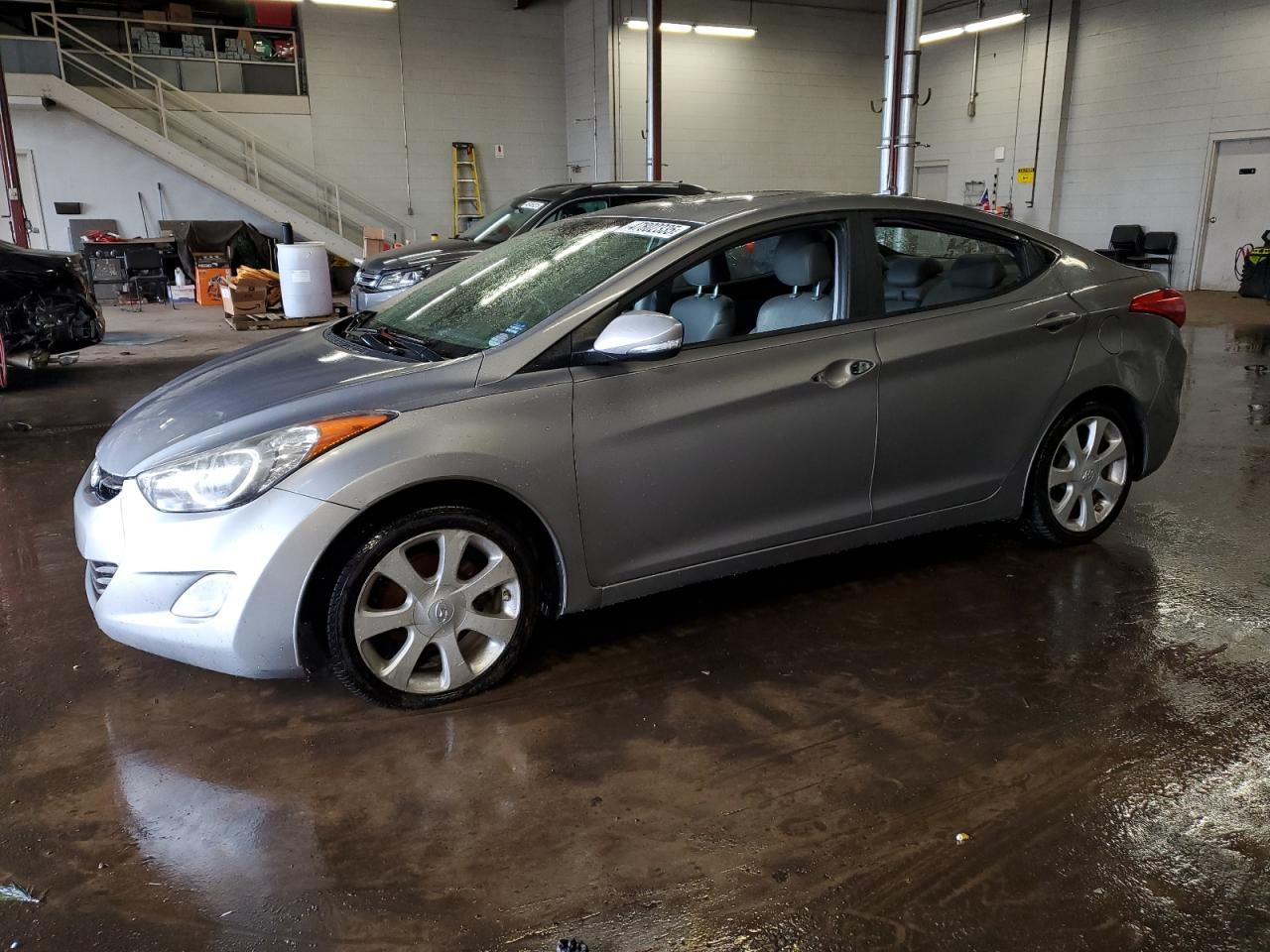 HYUNDAI ELANTRA GL 2012