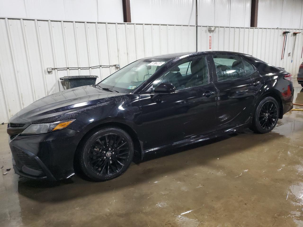 TOYOTA CAMRY SE 2021