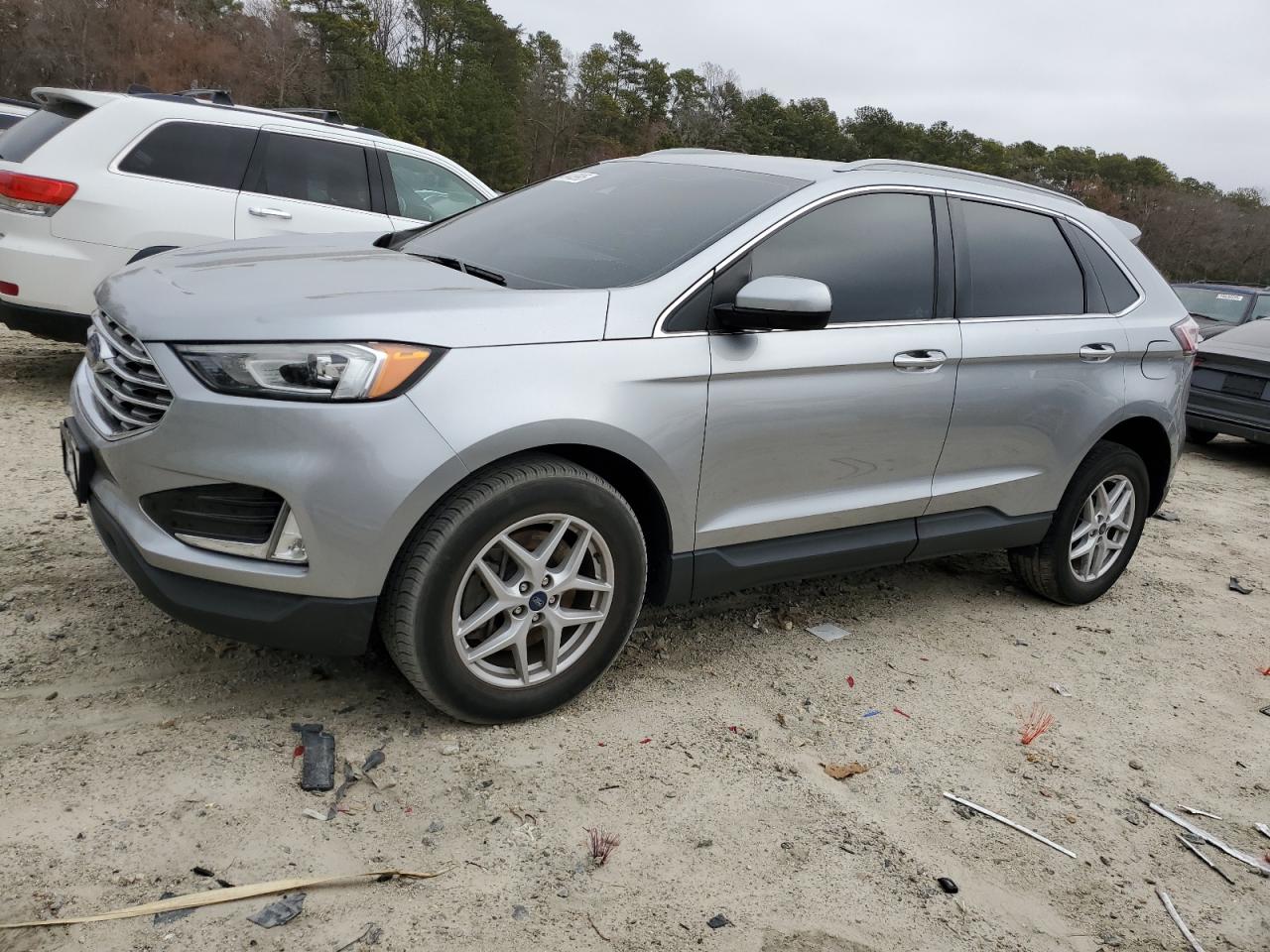 FORD EDGE SEL 2021