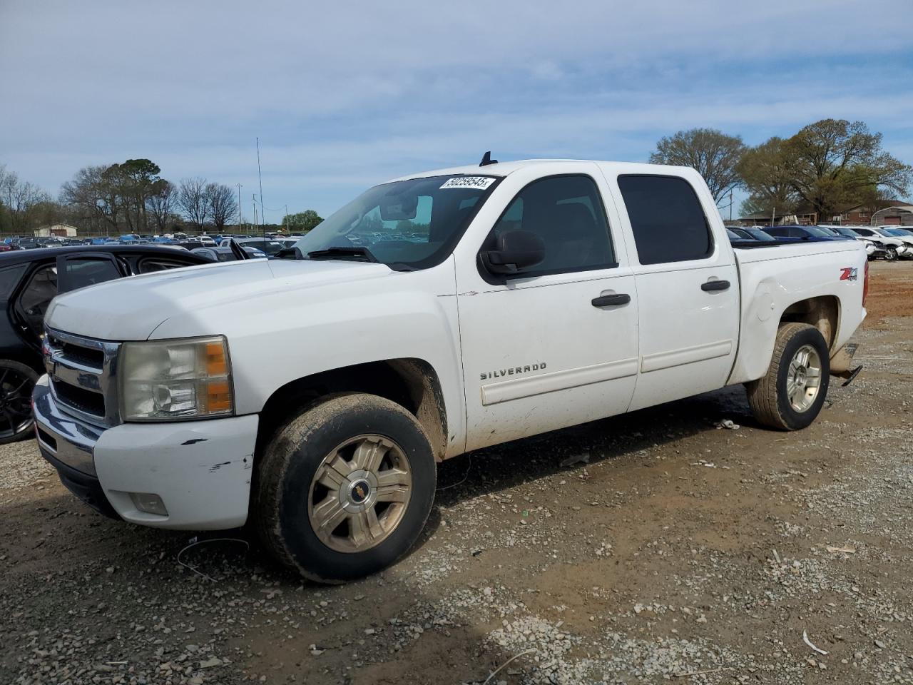 CHEVROLET SILVERADO 2011